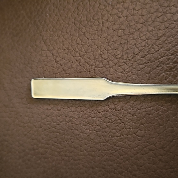 Vintage Floral Guilloce Collector's Spoon - Picture 4 of 6